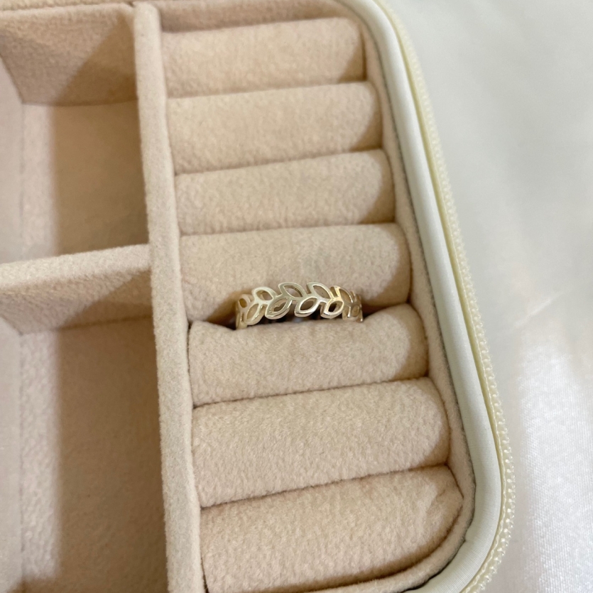 Anel Folhinhas Prata 925