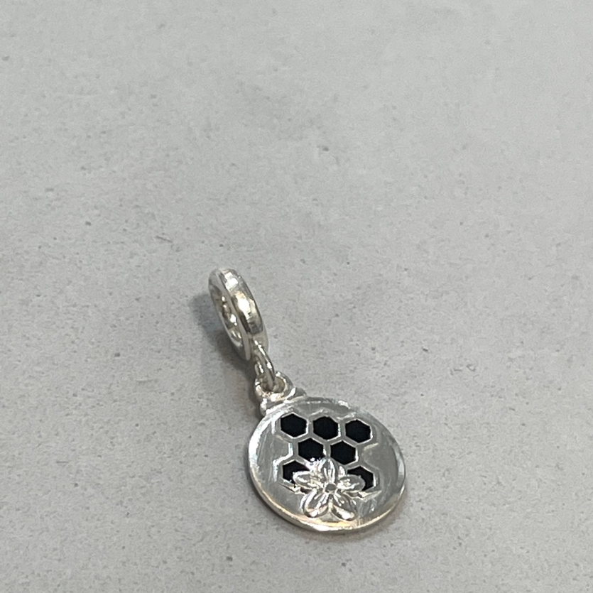 Berloque Favo de Mel - Prata 925