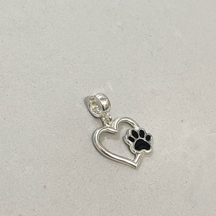 Berloque Coração e Patinha Preta - Prata 925
